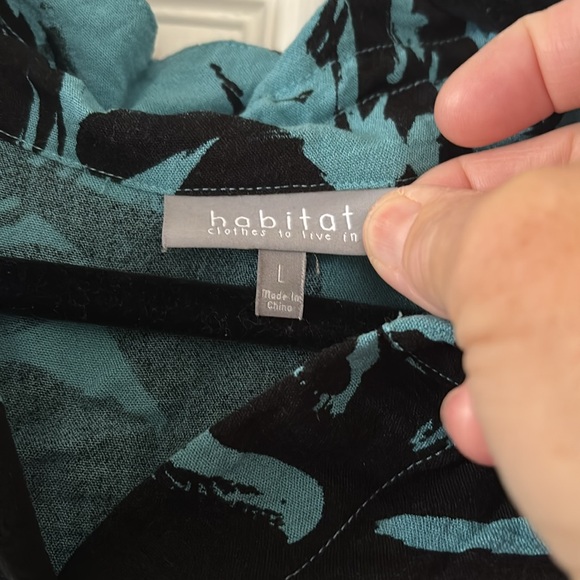 Habitat top size L. Excellent condition. - Picture 2 of 7